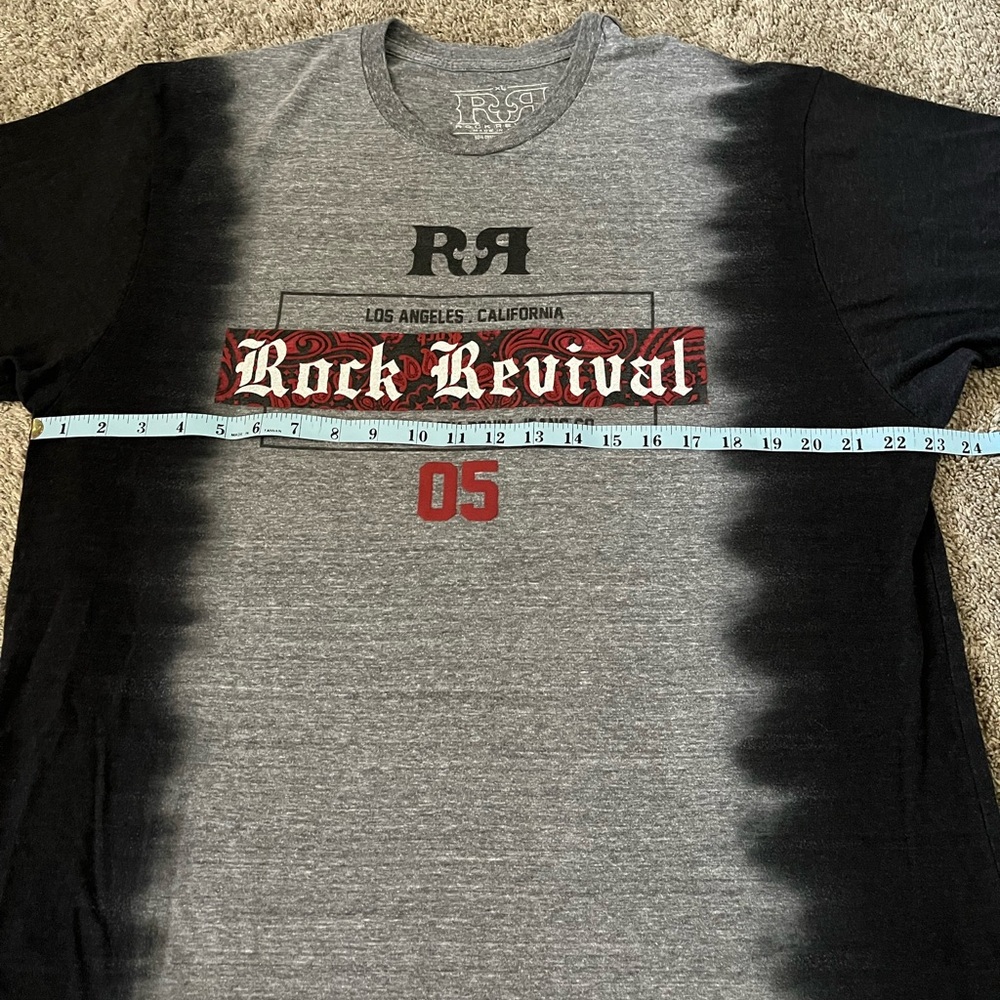 Rock Revival Men's Black, Gray, and Red Tee - Picture 4 of 5